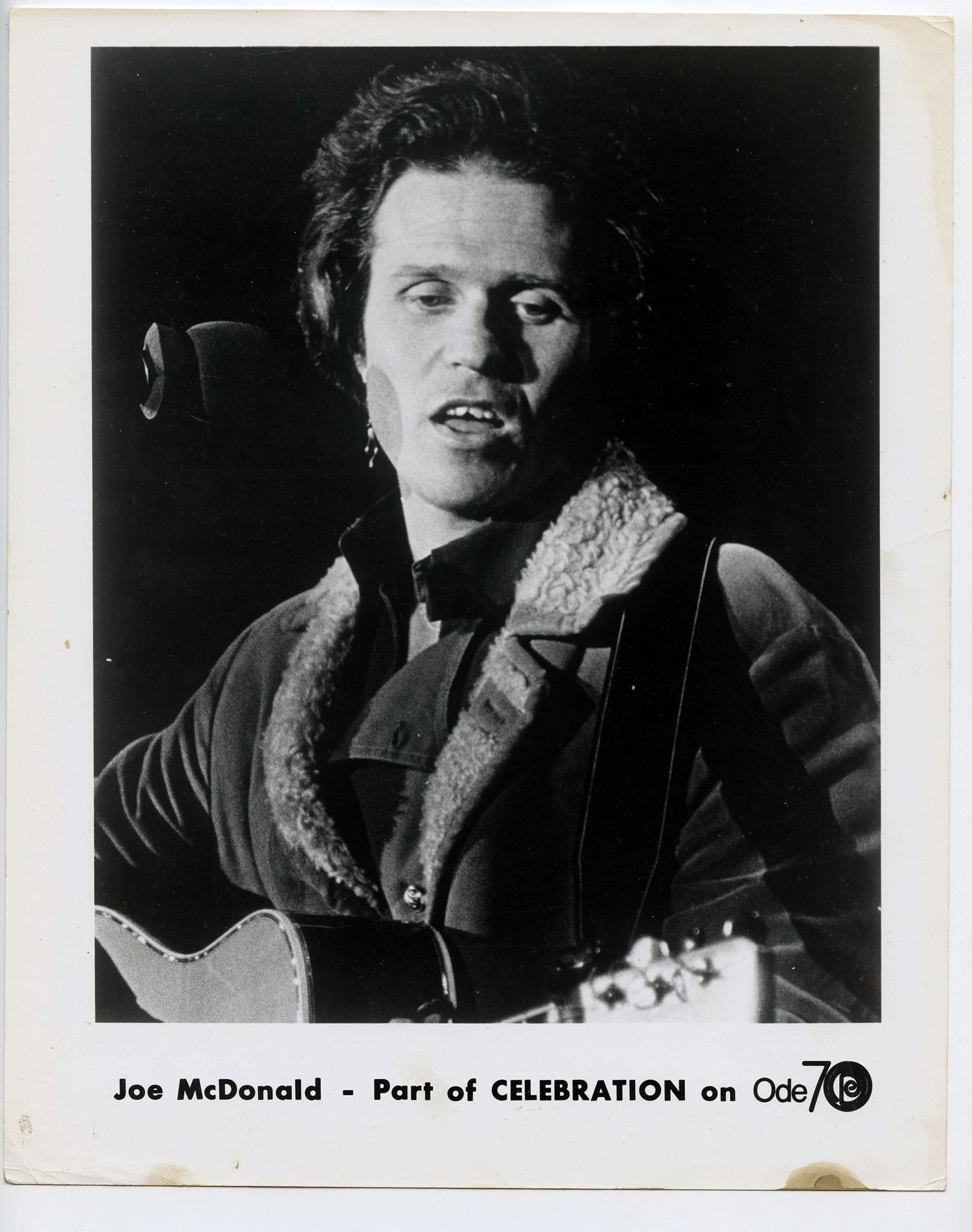 Country Joe McDonald Photo 1971 Nov 26 Friends & Relation Hall