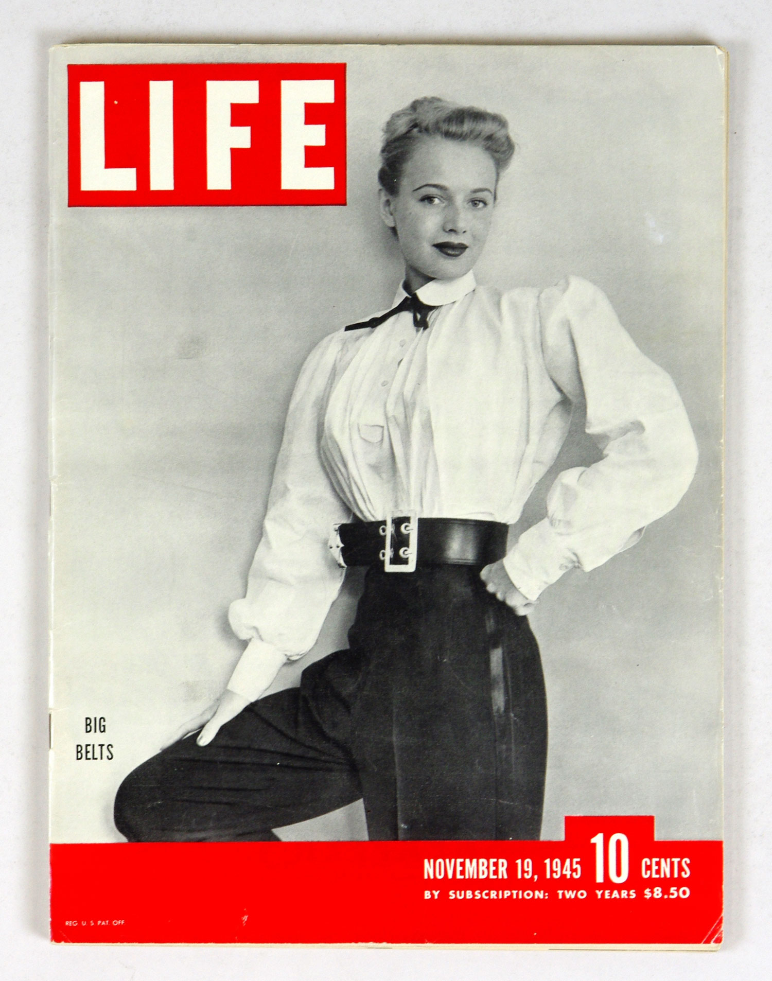 LIFE Magazine Back Issue 1945 November 19 Big Belts