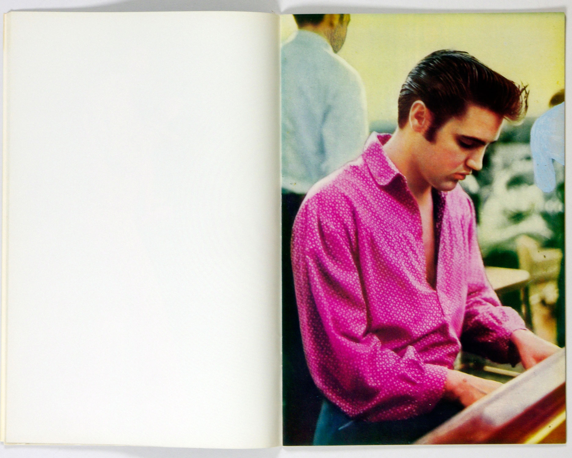 Elvis Presley Poster Book 1977 Vol. 1 Special Collector's Edition 22 Posters