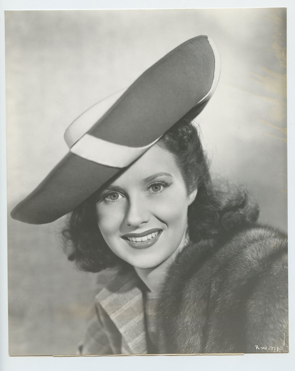 Ruth Warrick Photo 1942 Obliging Young Lady Original Vintage