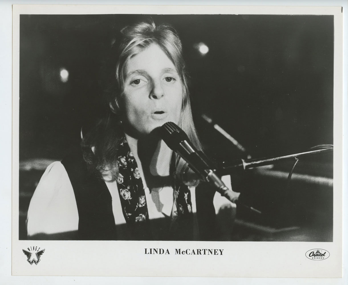 Linda McCartney Photo 1970s Capitol Records