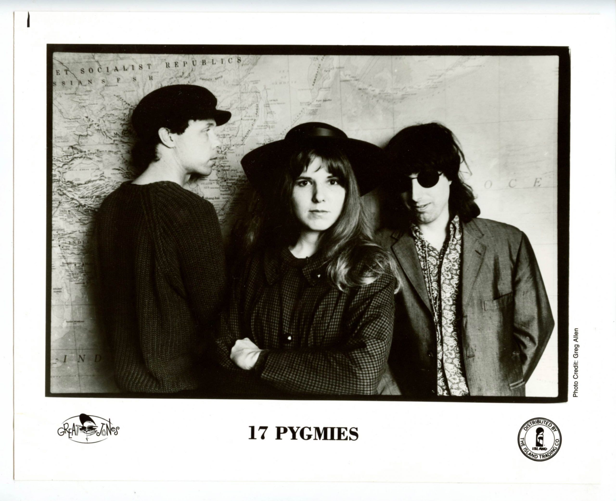 17 Pygmies Photo 1980s Island Records